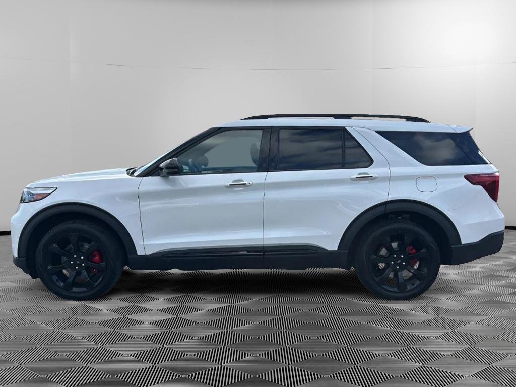 Used 2023 Ford Explorer ST w/ Equipment Group 401A image 5