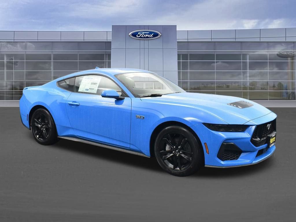 New 2026 Ford Mustang GT RWD video 3