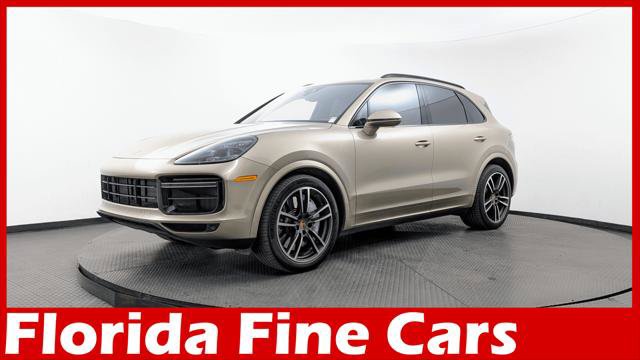 Used 2019 Porsche Cayenne Turbo w/ Premium Plus Package AWD/4WD video 1
