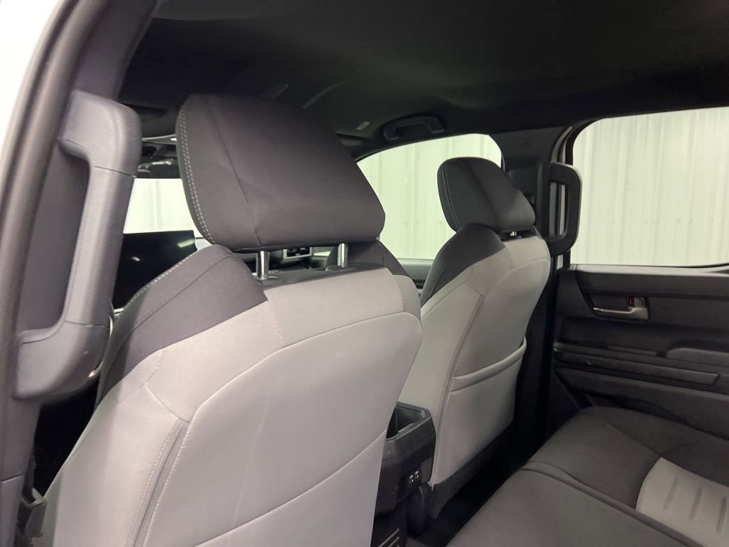 Used 2025 Toyota Tacoma TRD Sport image 12