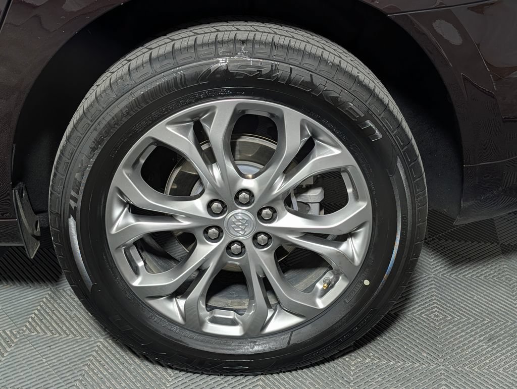 Used 2021 Buick Enclave Avenir w/ Avenir Technology Package FWD image 24