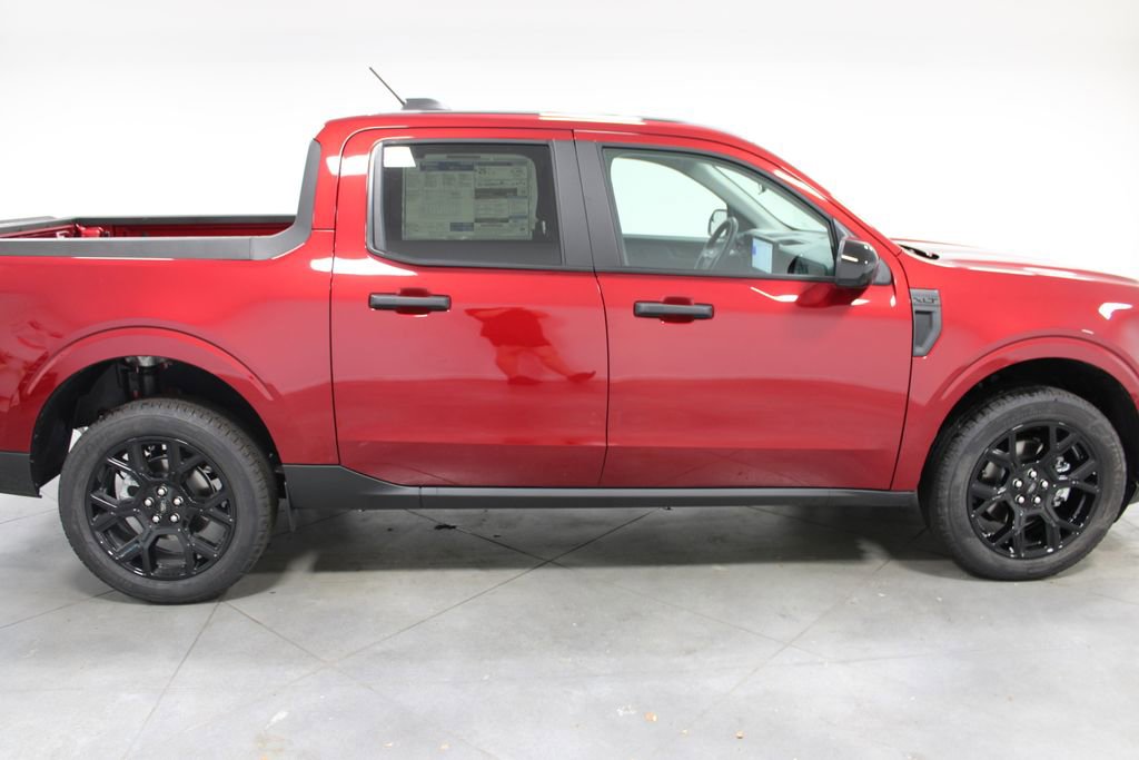 New 2025 Ford Maverick XLT w/ XLT Luxury Package image 10