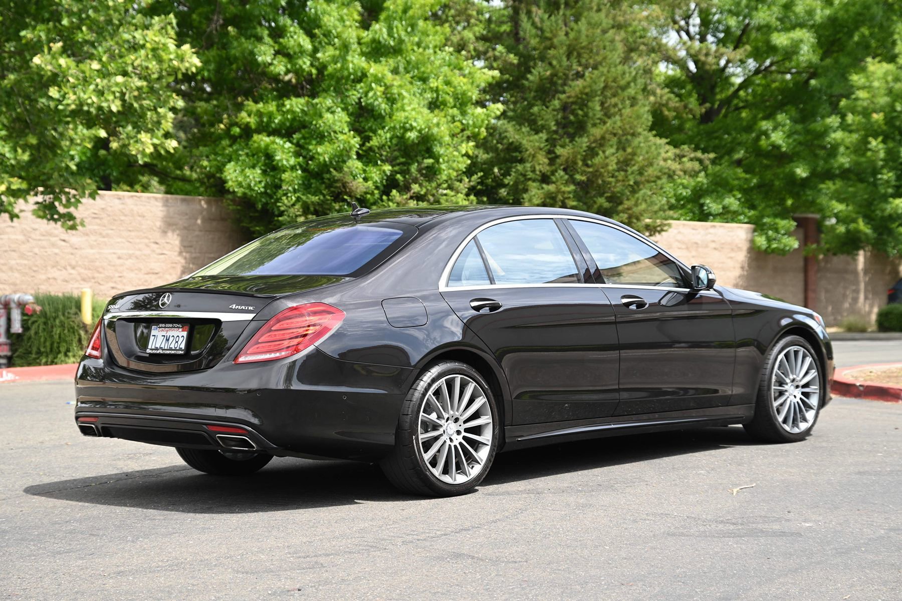 Used 2015 Mercedes-Benz S 550 4MATIC Sedan image 7