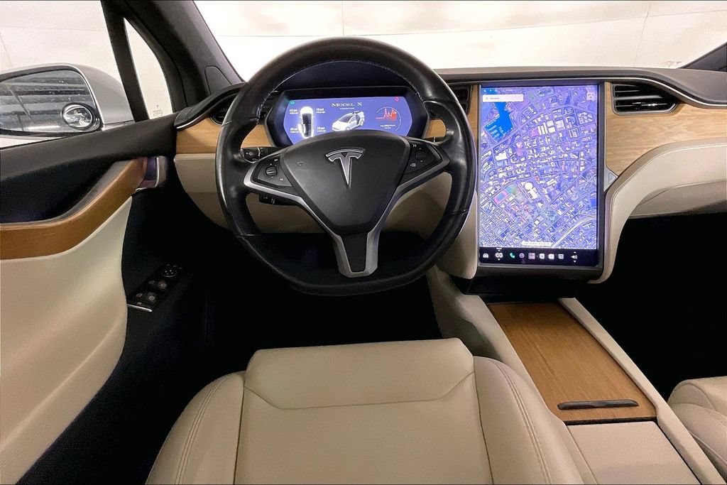 Used 2019 Tesla Model X 75D AWD/4WD image 4