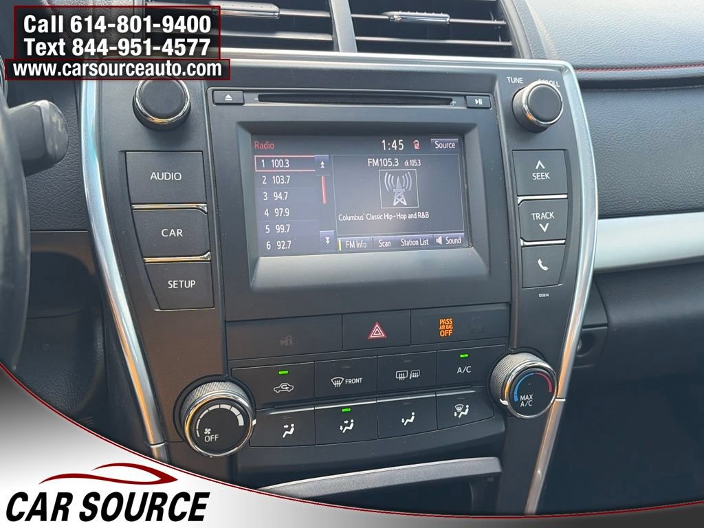 Used 2016 Toyota Camry SE w/ Moonroof Package FWD image 19