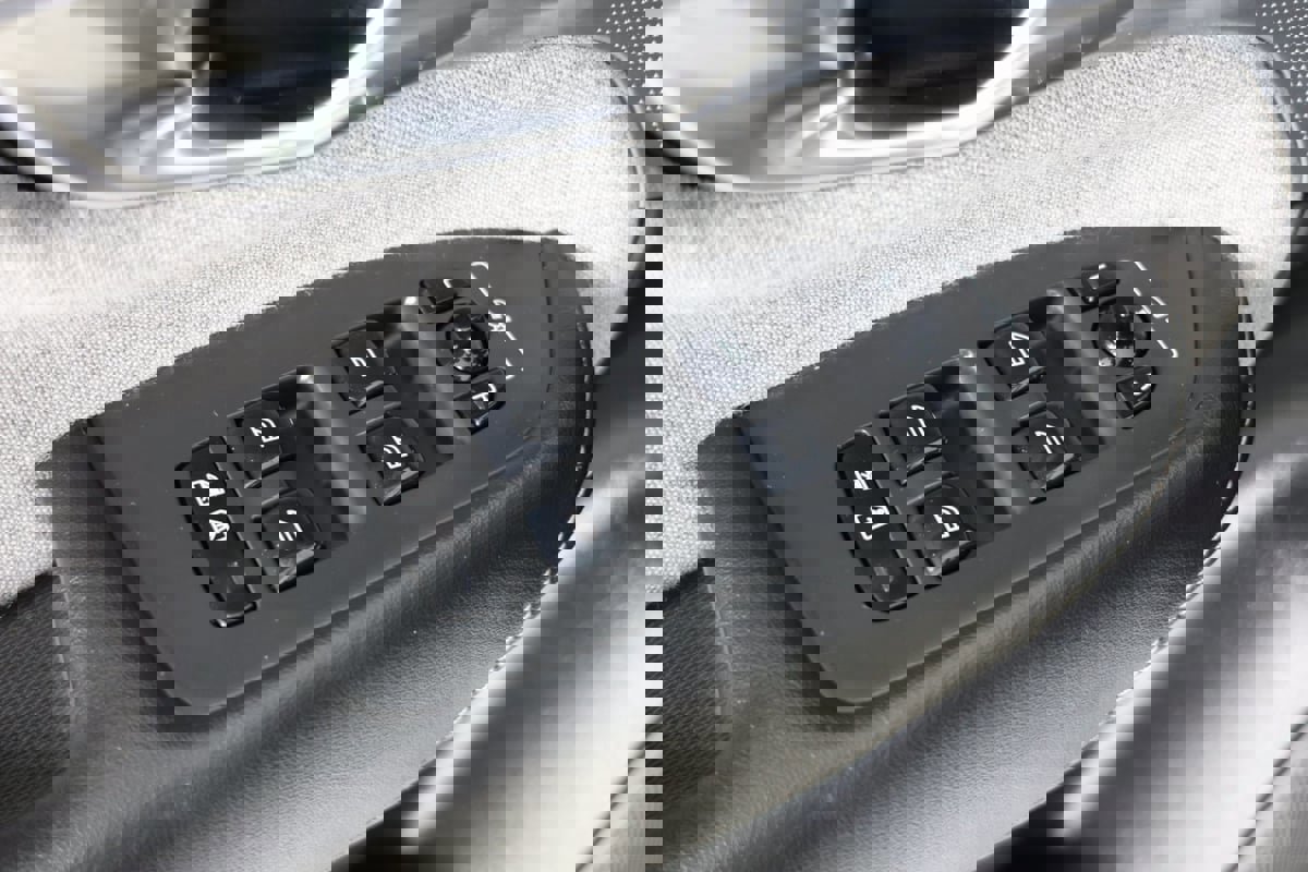 Used 2023 Volvo XC90 T8 Ultimate image 24