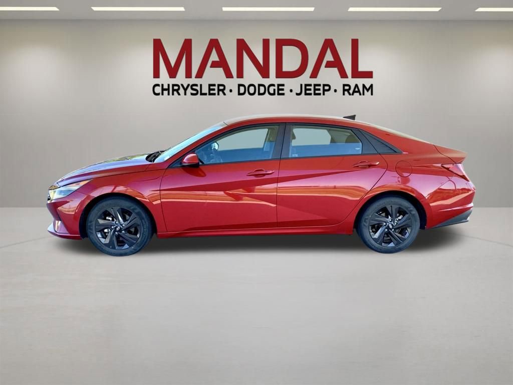 Used 2021 Hyundai Elantra SEL w/ Cargo Package FWD image 9