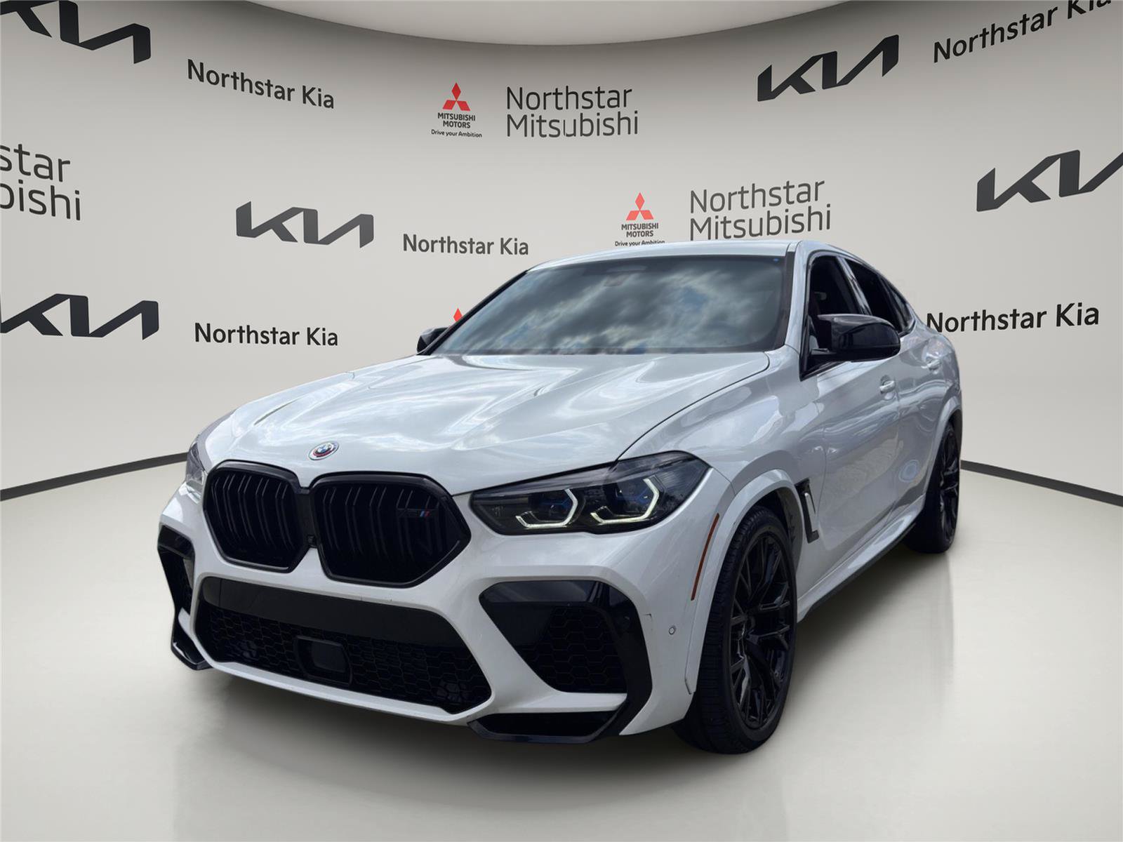 Used 2022 BMW X6 M w/ Competition Package AWD/4WD image 1