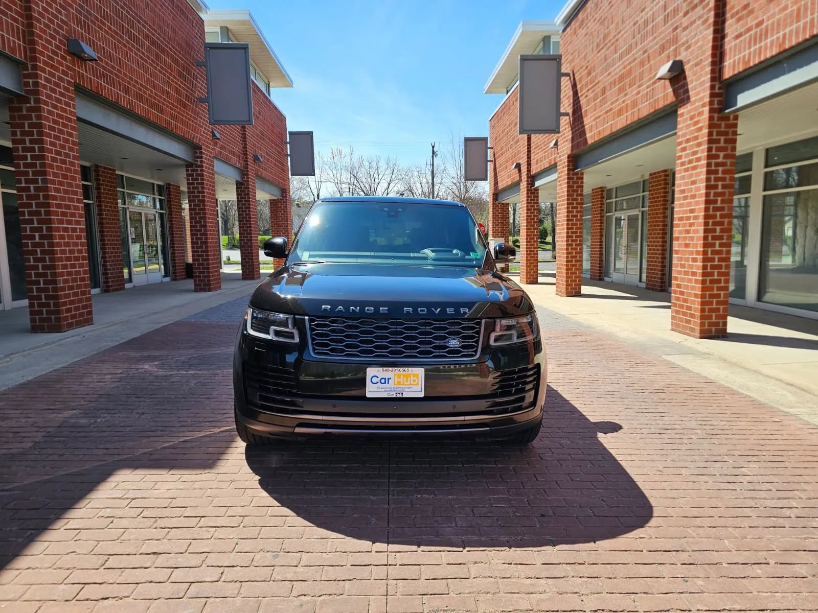 Used 2021 Land Rover Range Rover Westminster Edition image 2