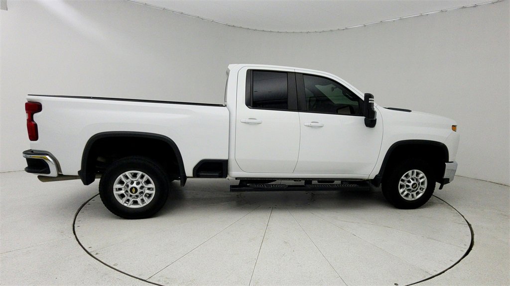Used 2022 Chevrolet Silverado 2500 LT w/ Convenience Package image 7