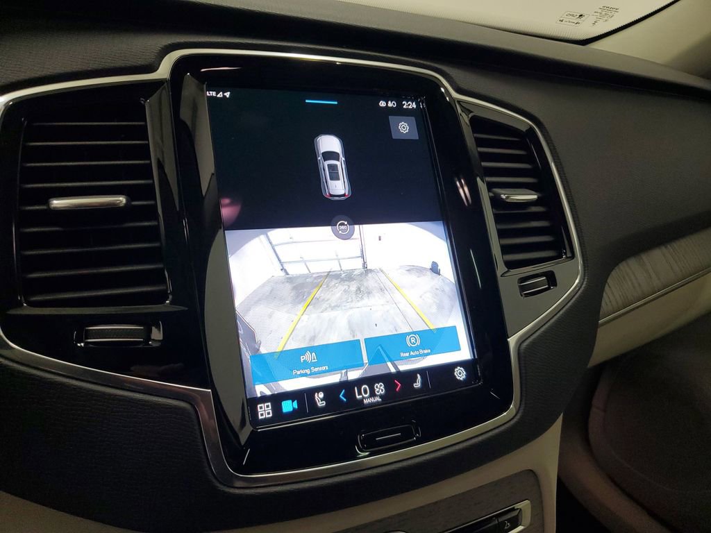 New 2025 Volvo XC90 B6 Plus w/ Protection Package Premier image 30