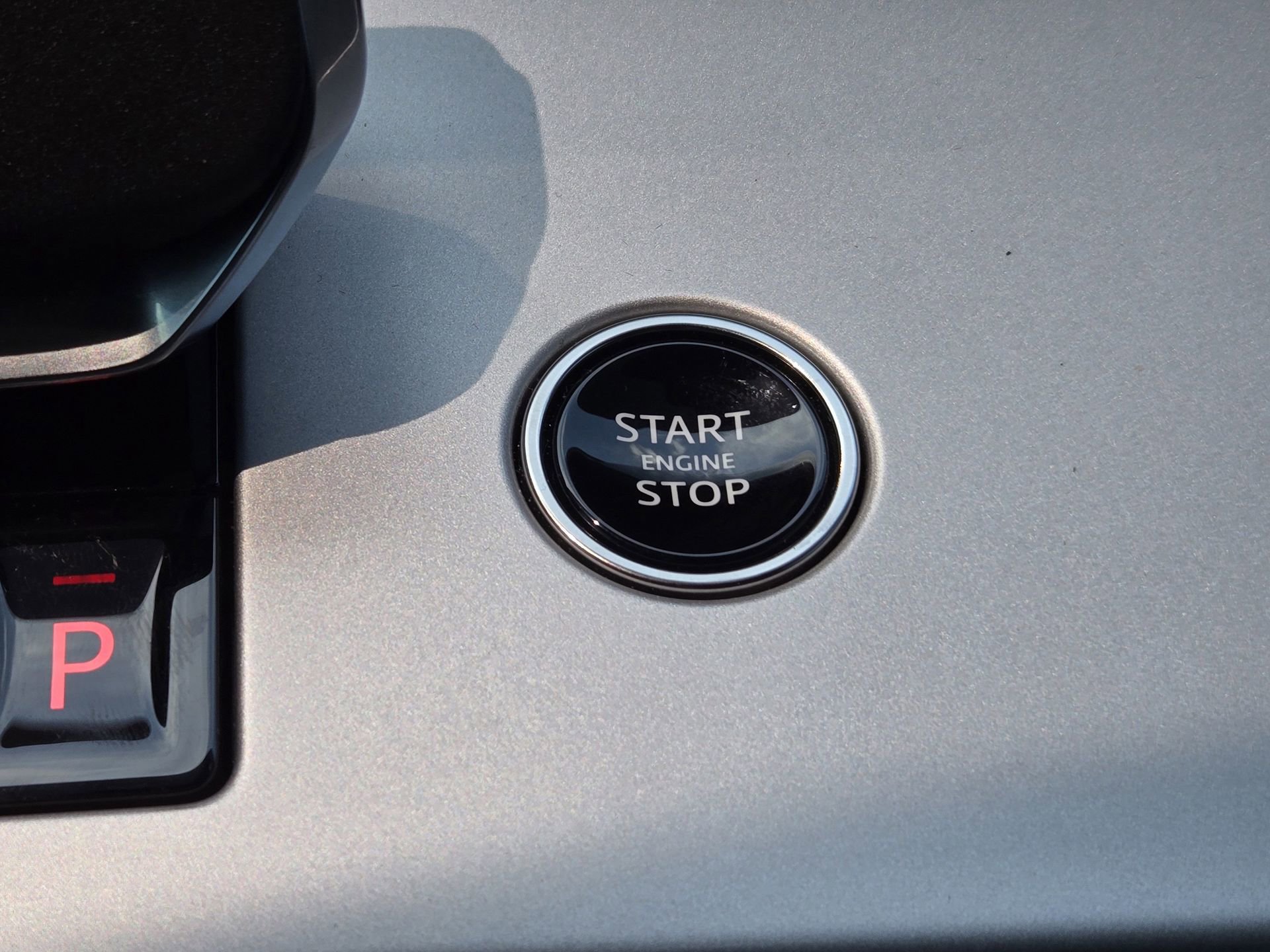 Used 2025 Land Rover Range Rover SE AWD/4WD image 18