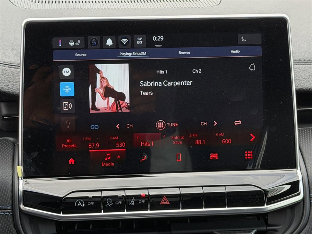 New 2026 Jeep Compass Latitude image 15