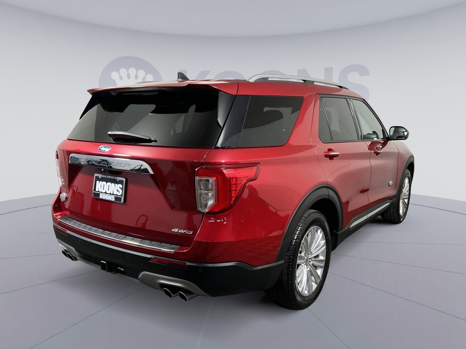 Used 2021 Ford Explorer King Ranch w/ Premium Technology Package image 7