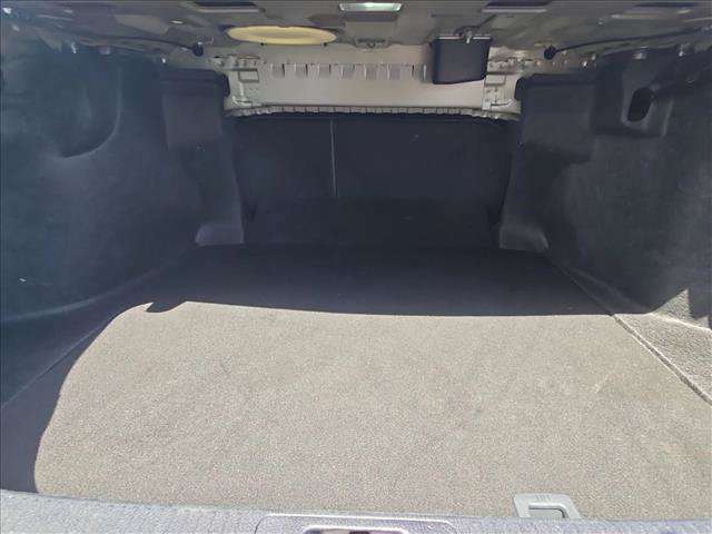 Used 2024 Toyota Camry SE FWD image 6