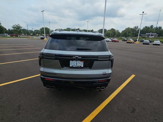 Used 2024 Chevrolet Traverse RS FWD image 7