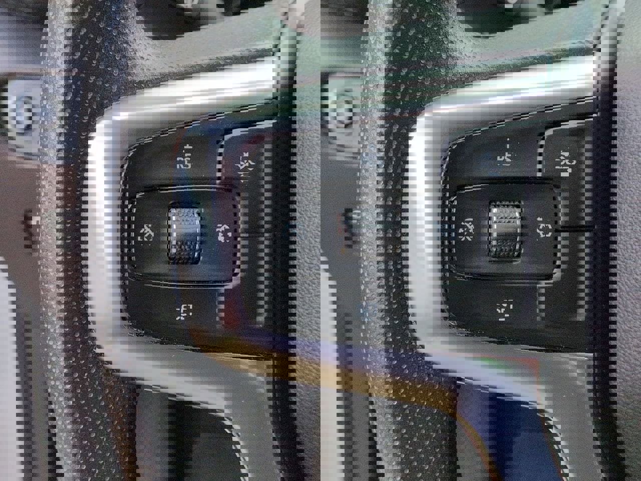 Used 2022 Chevrolet Blazer LT image 11