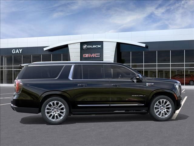 New 2026 GMC Yukon XL Denali w/ Denali Reserve Package image 5