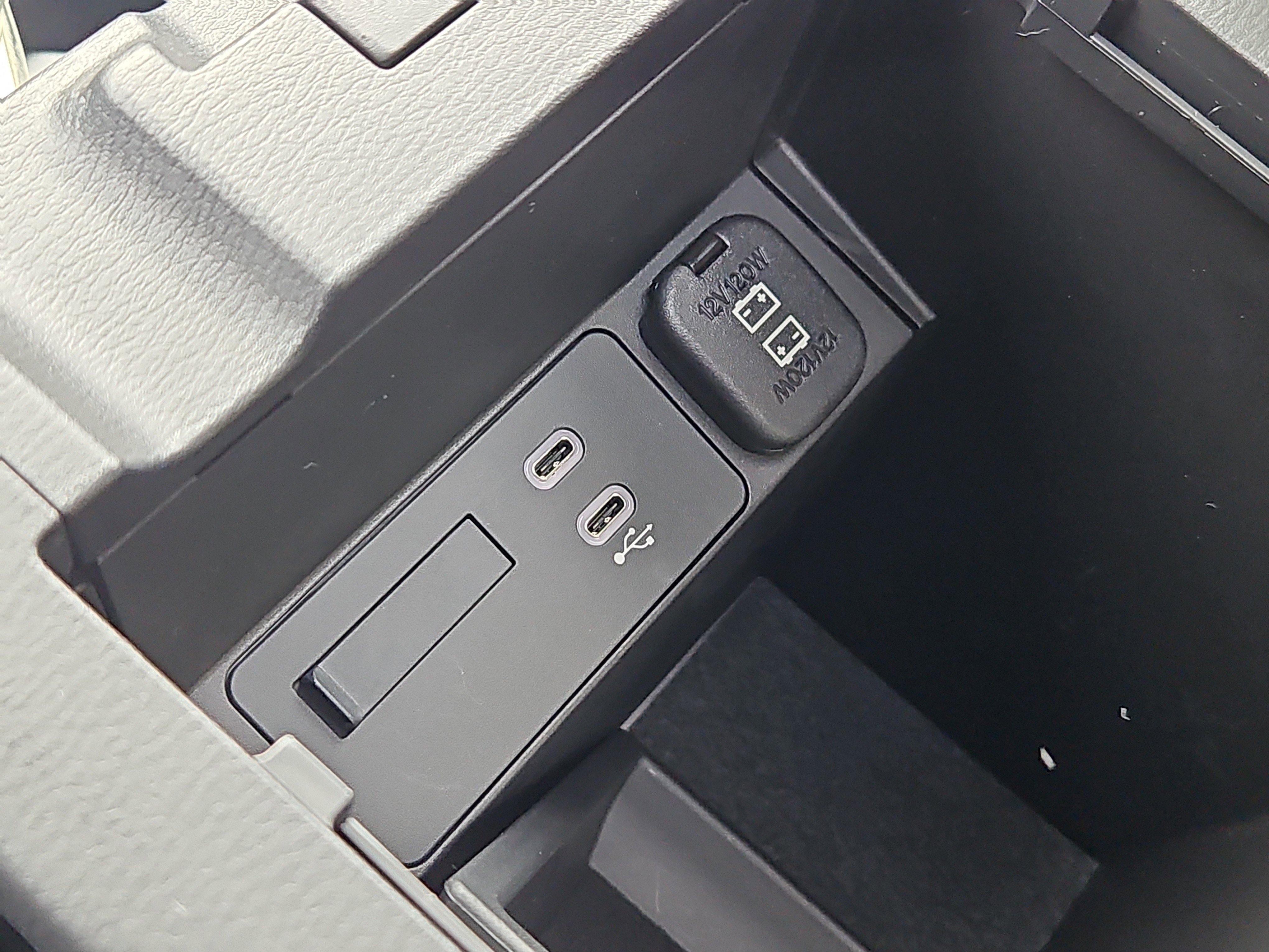 Certified 2025 MAZDA CX-5 Signature image 29