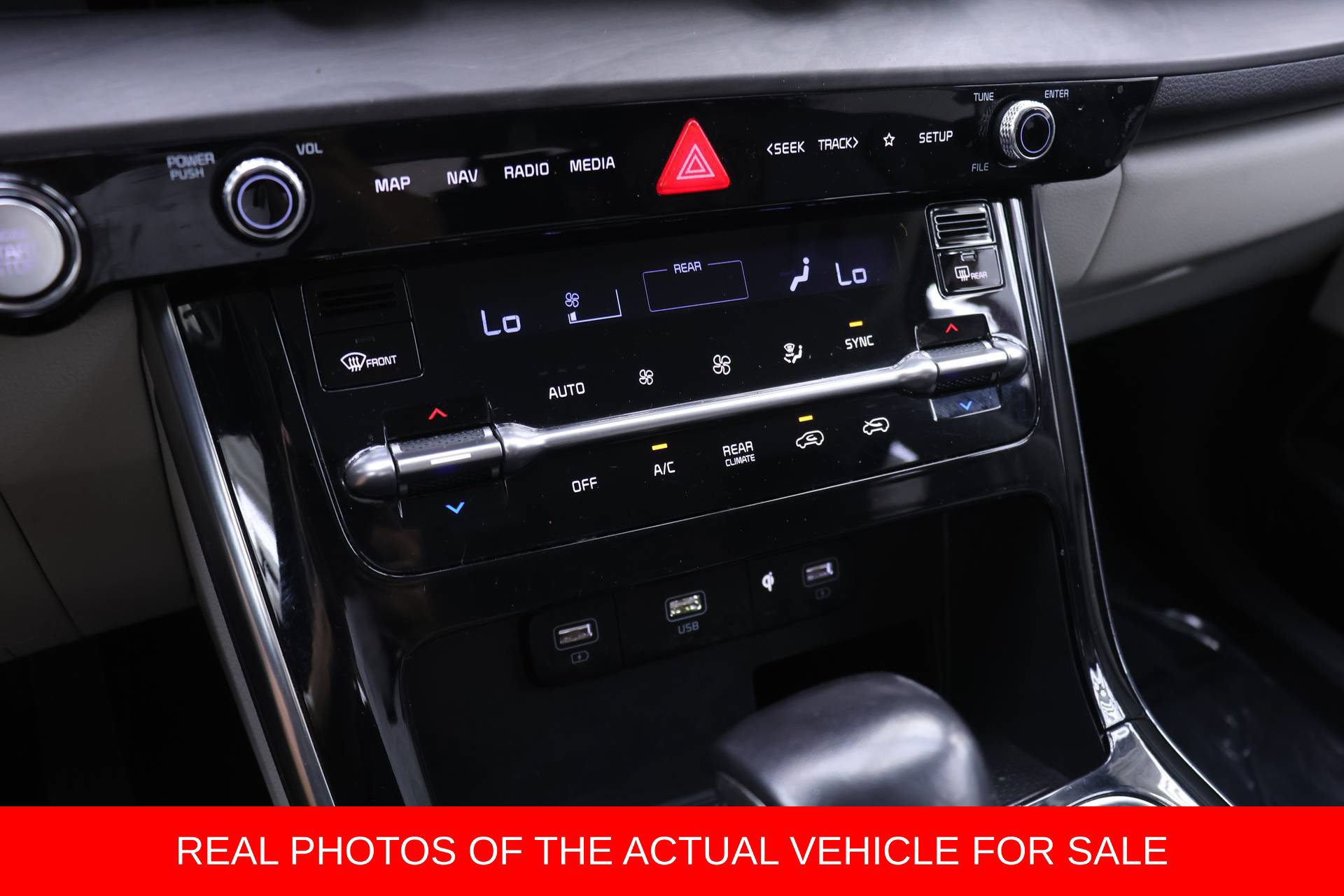 Used 2022 Kia Carnival SX FWD image 6