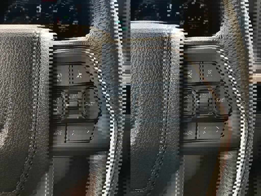 Certified 2025 Toyota Tacoma TRD Off-Road image 13