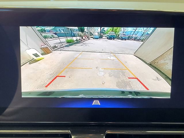 Used 2025 Chevrolet TrailBlazer LT w/ Convenience Package image 13