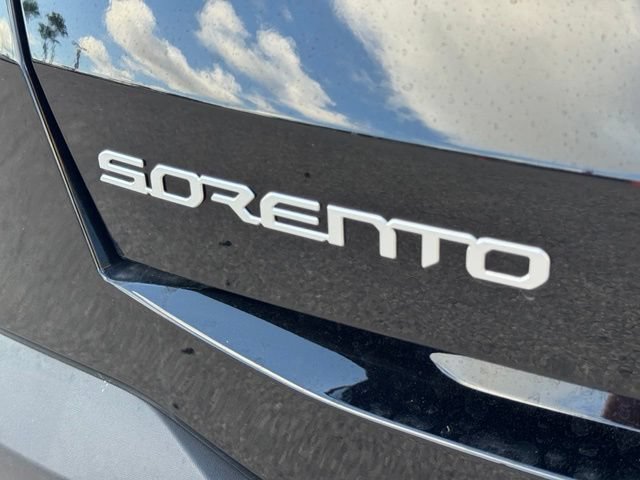 Used 2025 Kia Sorento EX FWD image 35