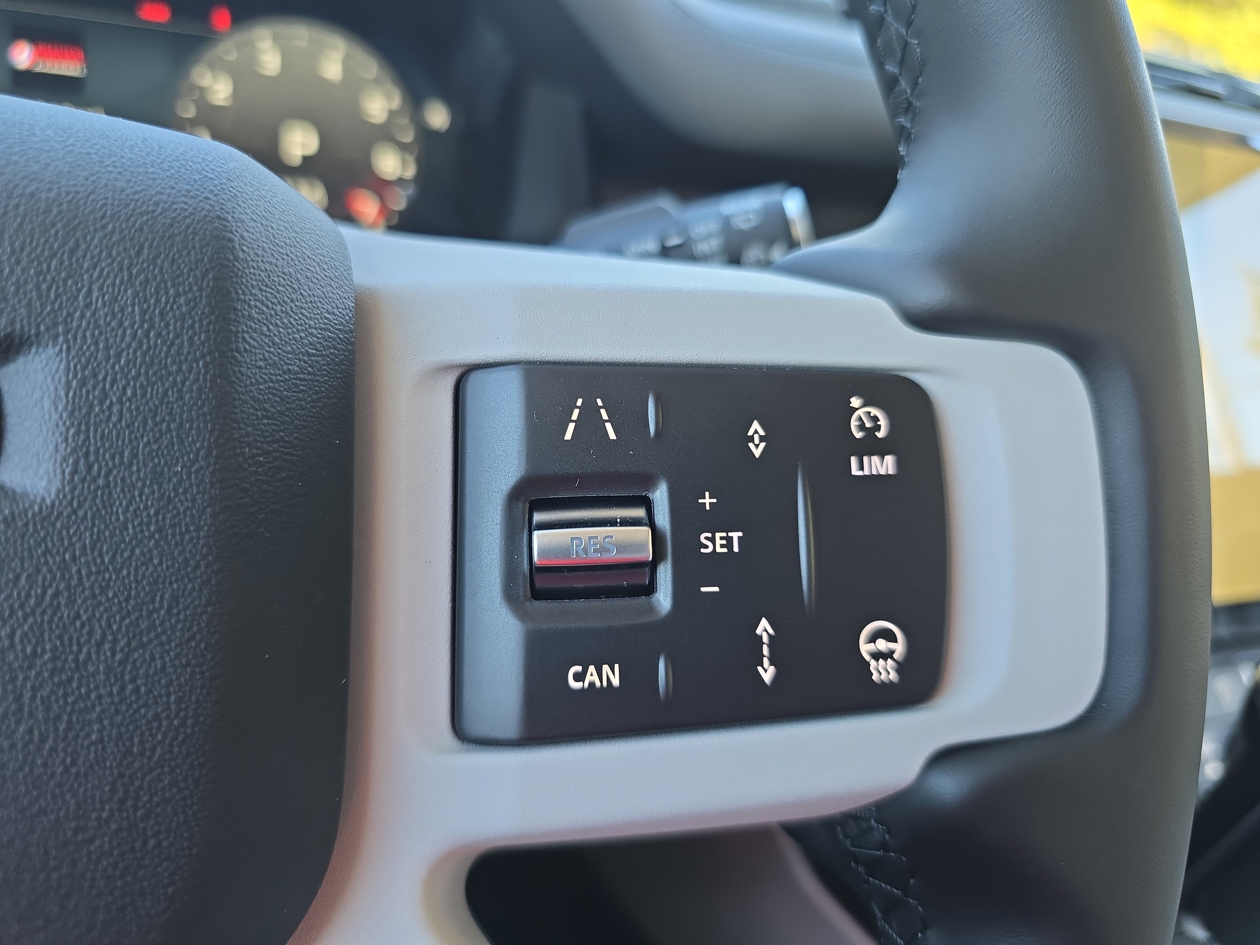 New 2026 Land Rover Defender 110 S image 17
