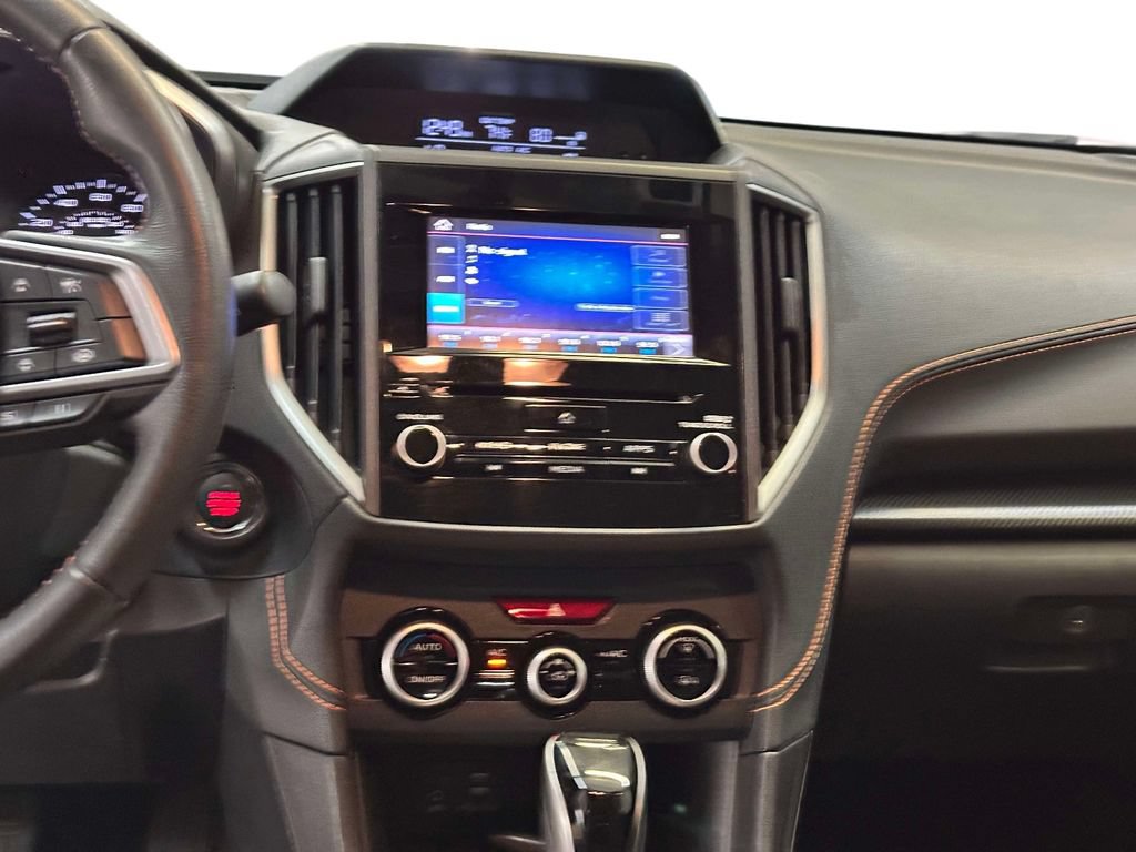 Used 2021 Subaru Crosstrek 2.0i Premium w/ Moonroof Package AWD/4WD image 16