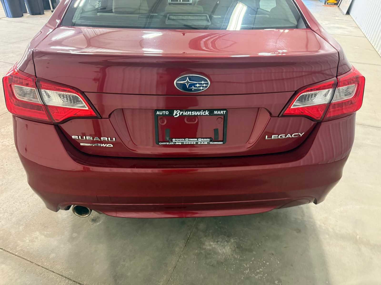 Used 2016 Subaru Legacy 2.5i Limited w/ Popular Package #4 AWD/4WD image 16