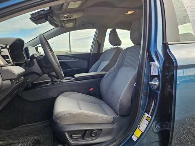 Used 2025 Toyota Camry LE w/ Convenience Package image 12