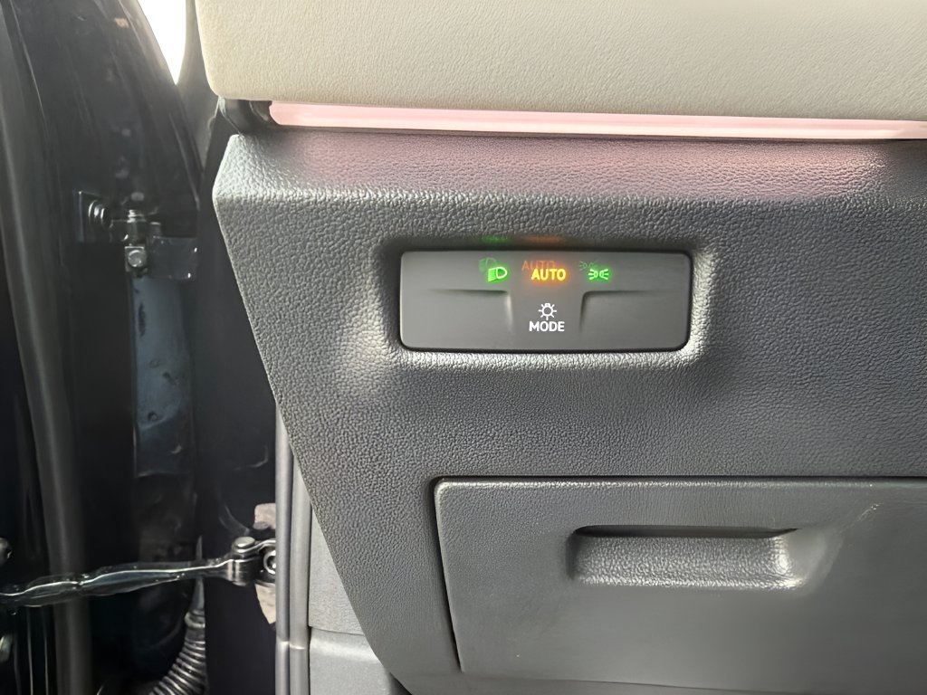 New 2026 Volkswagen Tiguan SE AWD/4WD image 21