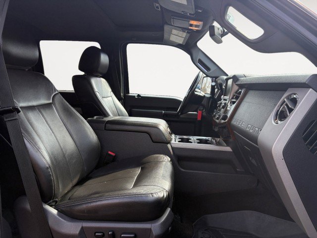 Used 2015 Ford F350 Lariat w/ Lariat Ultimate Package AWD/4WD image 10