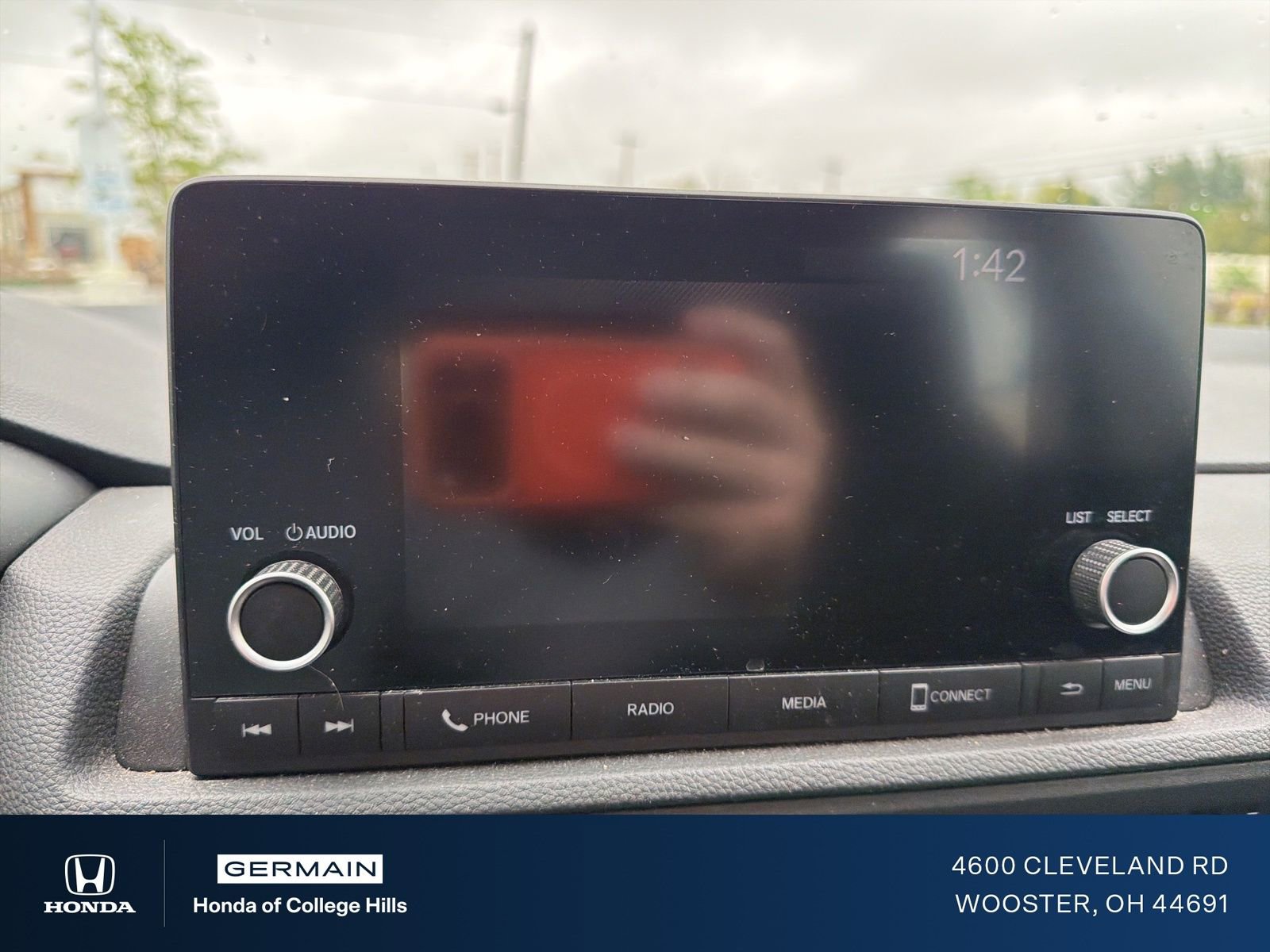 Used 2023 Honda CR-V LX image 17