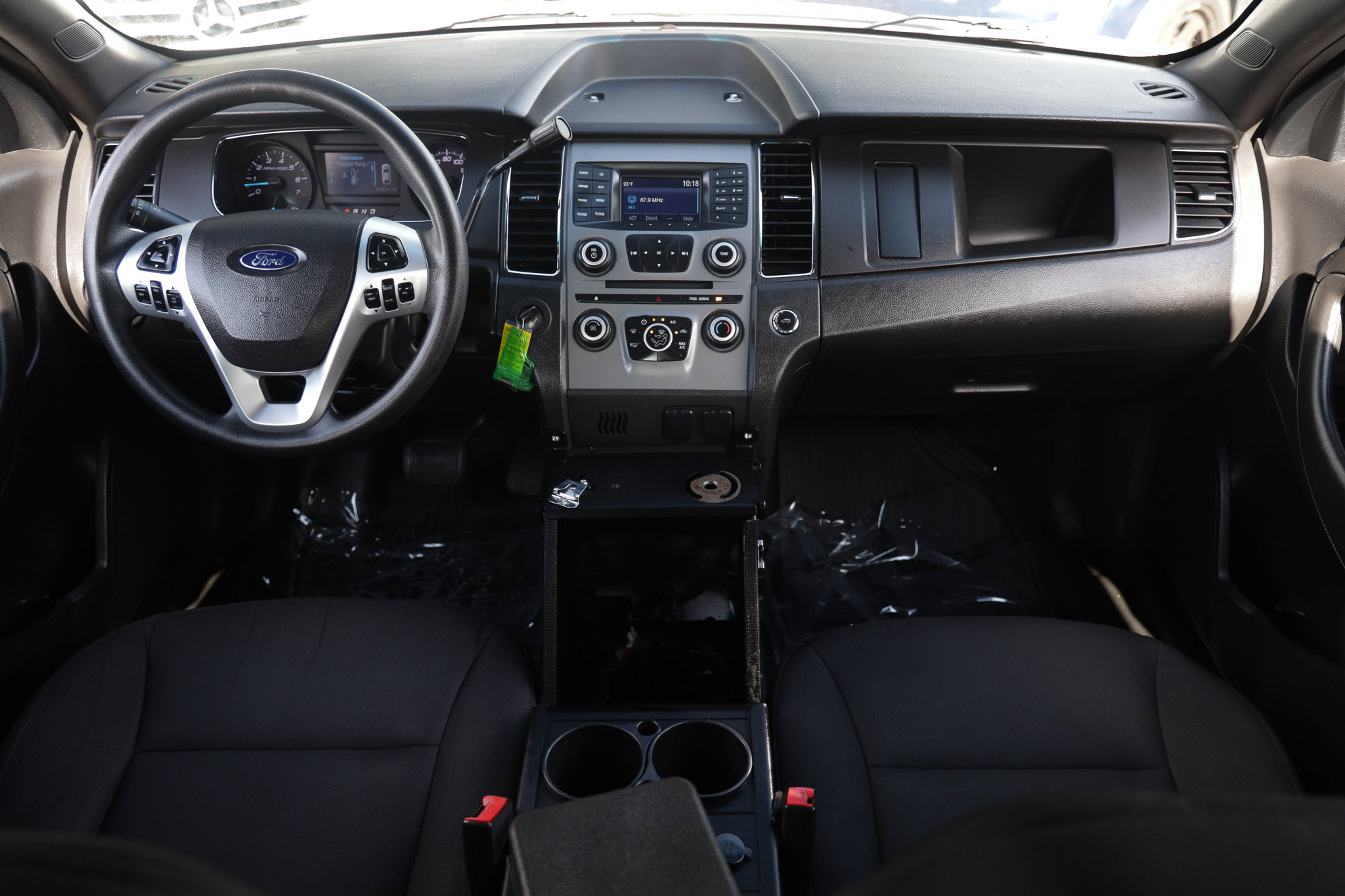 Used 2018 Ford Taurus Police Interceptor FWD image 2