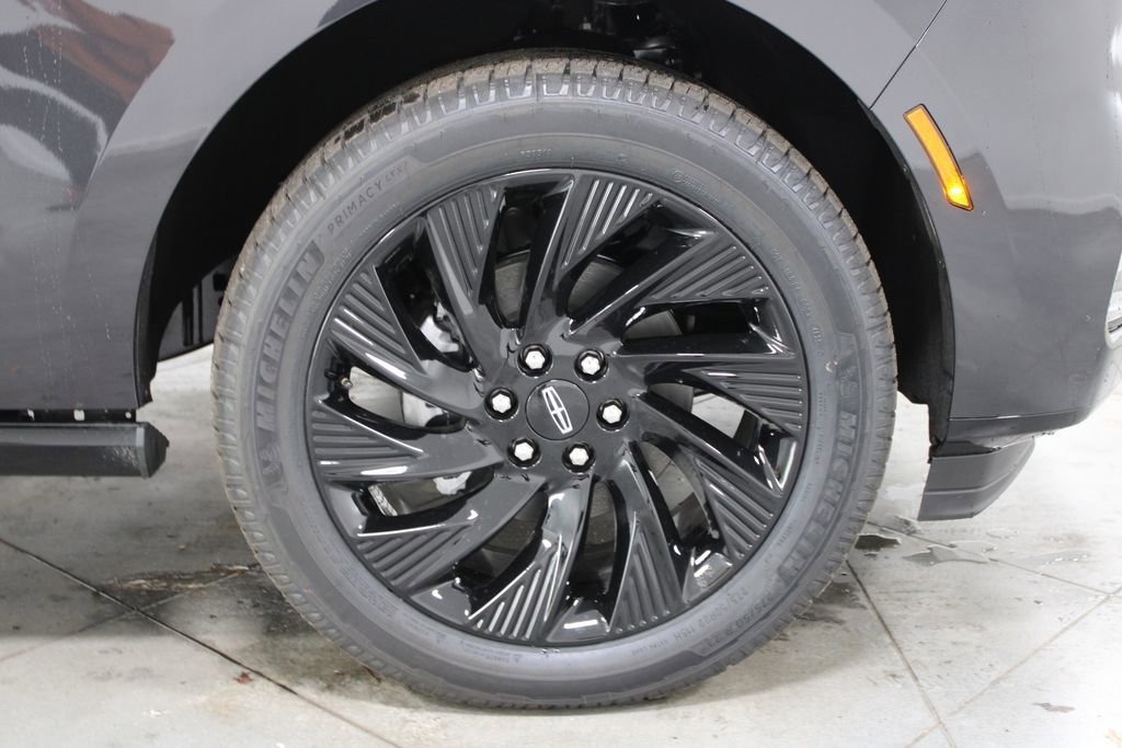 New 2026 Lincoln Navigator L Reserve image 11