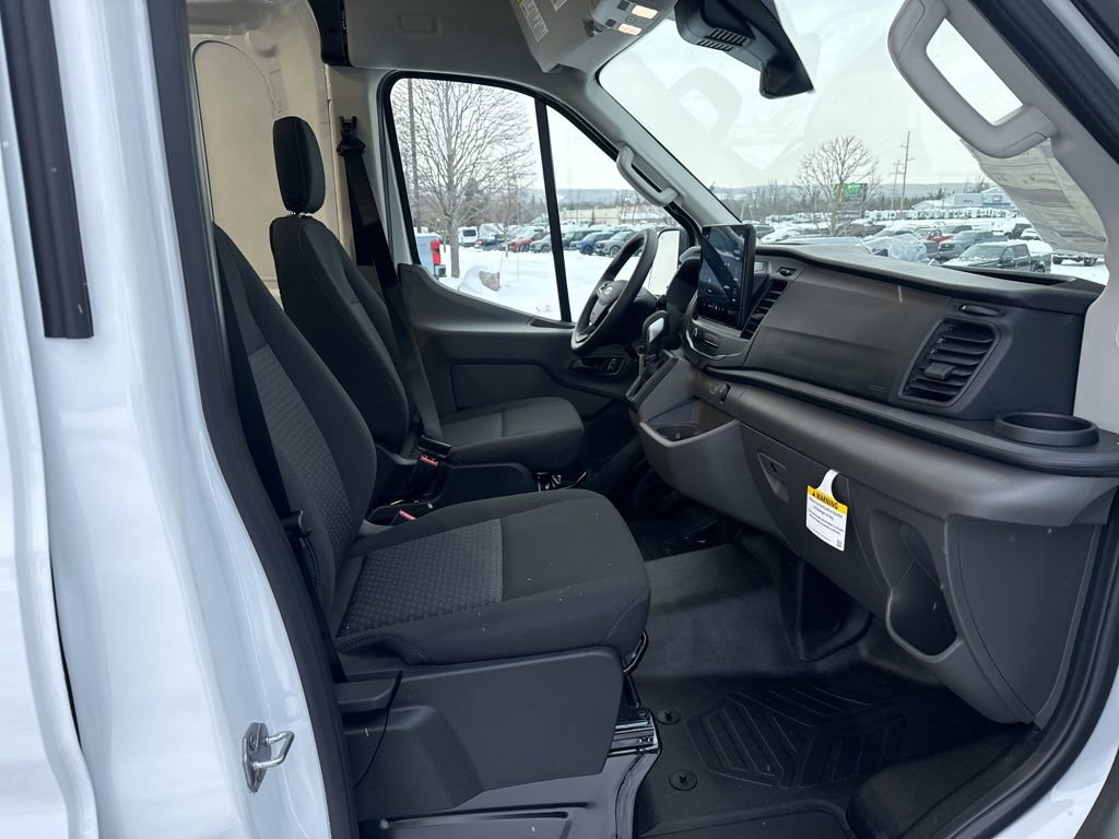 New 2025 Ford Transit 250 148 Medium Roof image 38