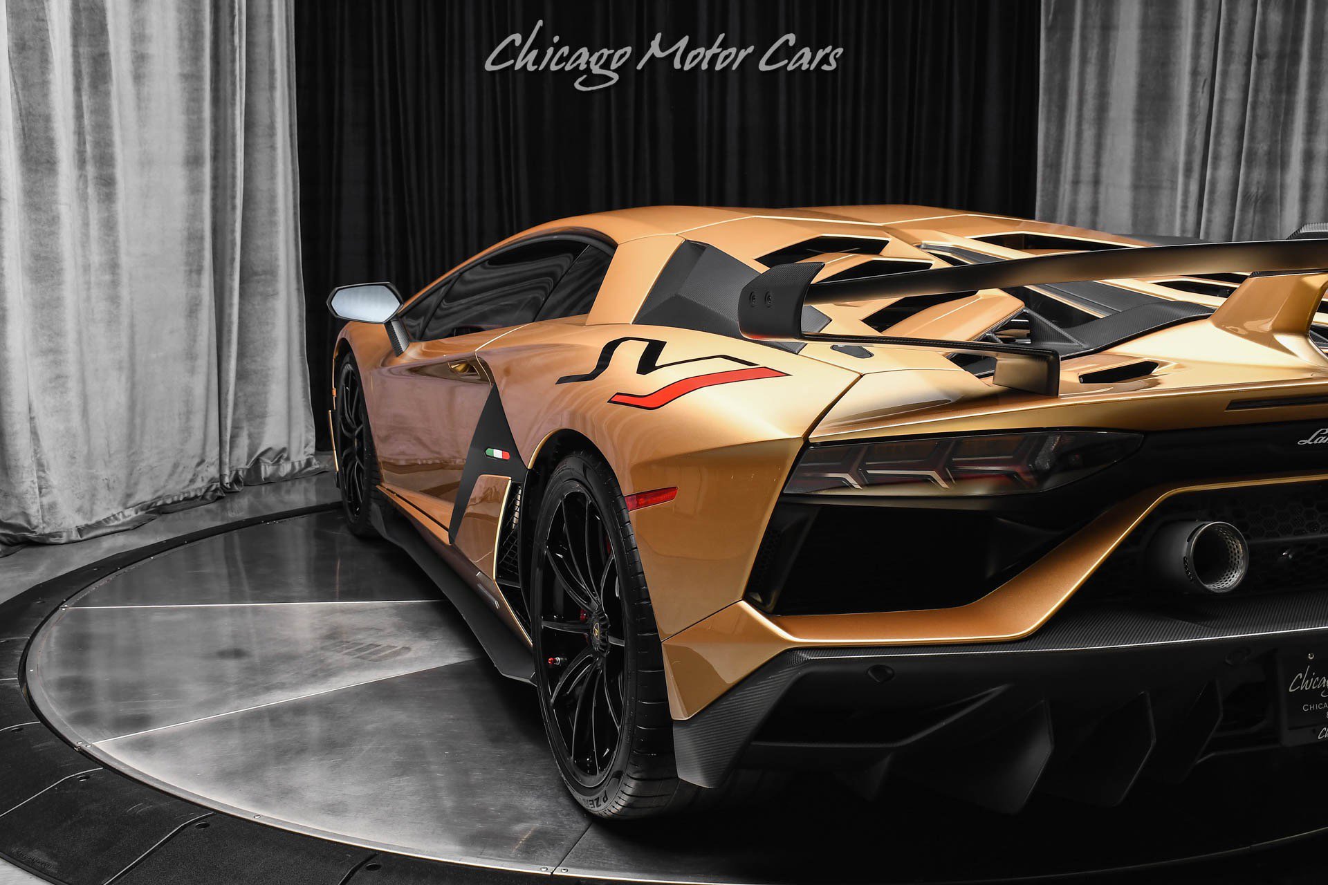 Used 2019 Lamborghini Aventador SVJ AWD/4WD image 42