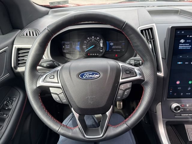 Used 2023 Ford Edge ST-Line image 14