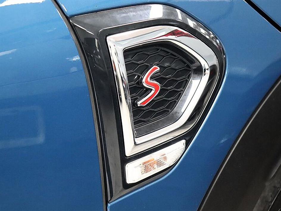 Used 2023 MINI Cooper Countryman S w/ Signature Upholstery Package image 53