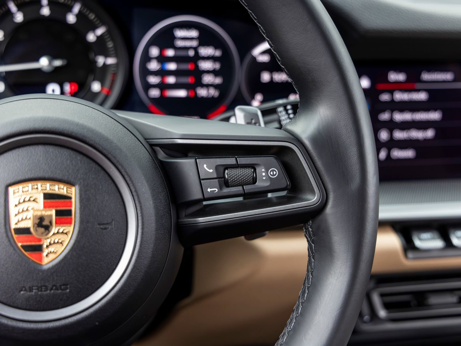 Certified 2023 Porsche 911 Carrera RWD image 43