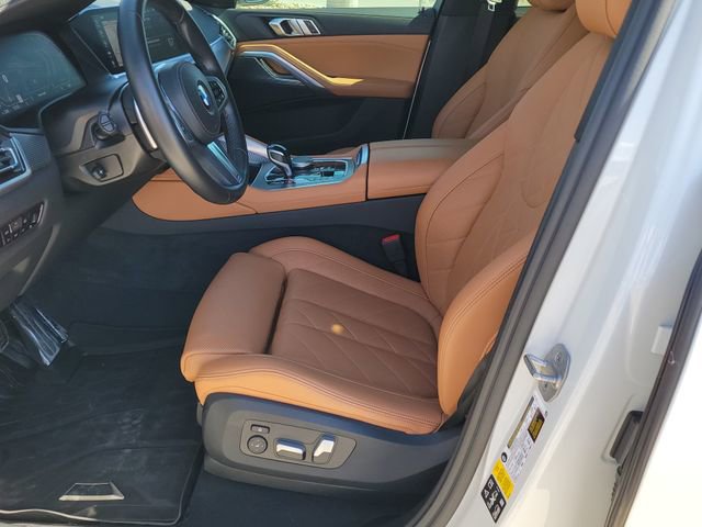 Used 2023 BMW X6 xDrive40i w/ M Sport Package image 6