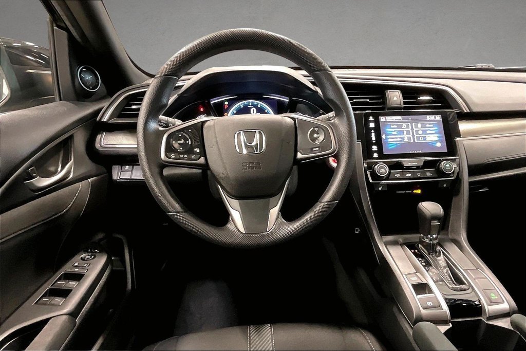 Used 2018 Honda Civic EX image 9