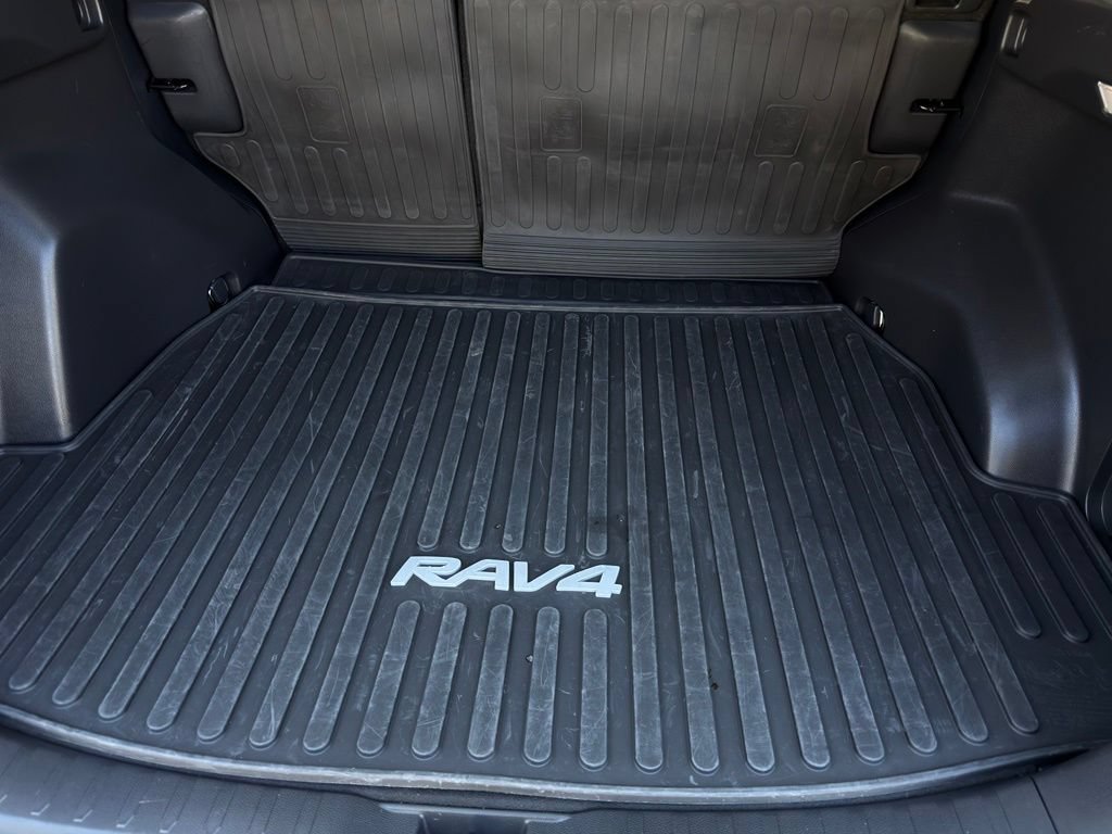 Used 2025 Toyota RAV4 LE FWD image 21