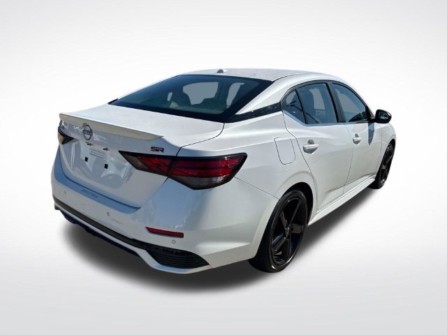 Used 2024 Nissan Sentra SR FWD image 9