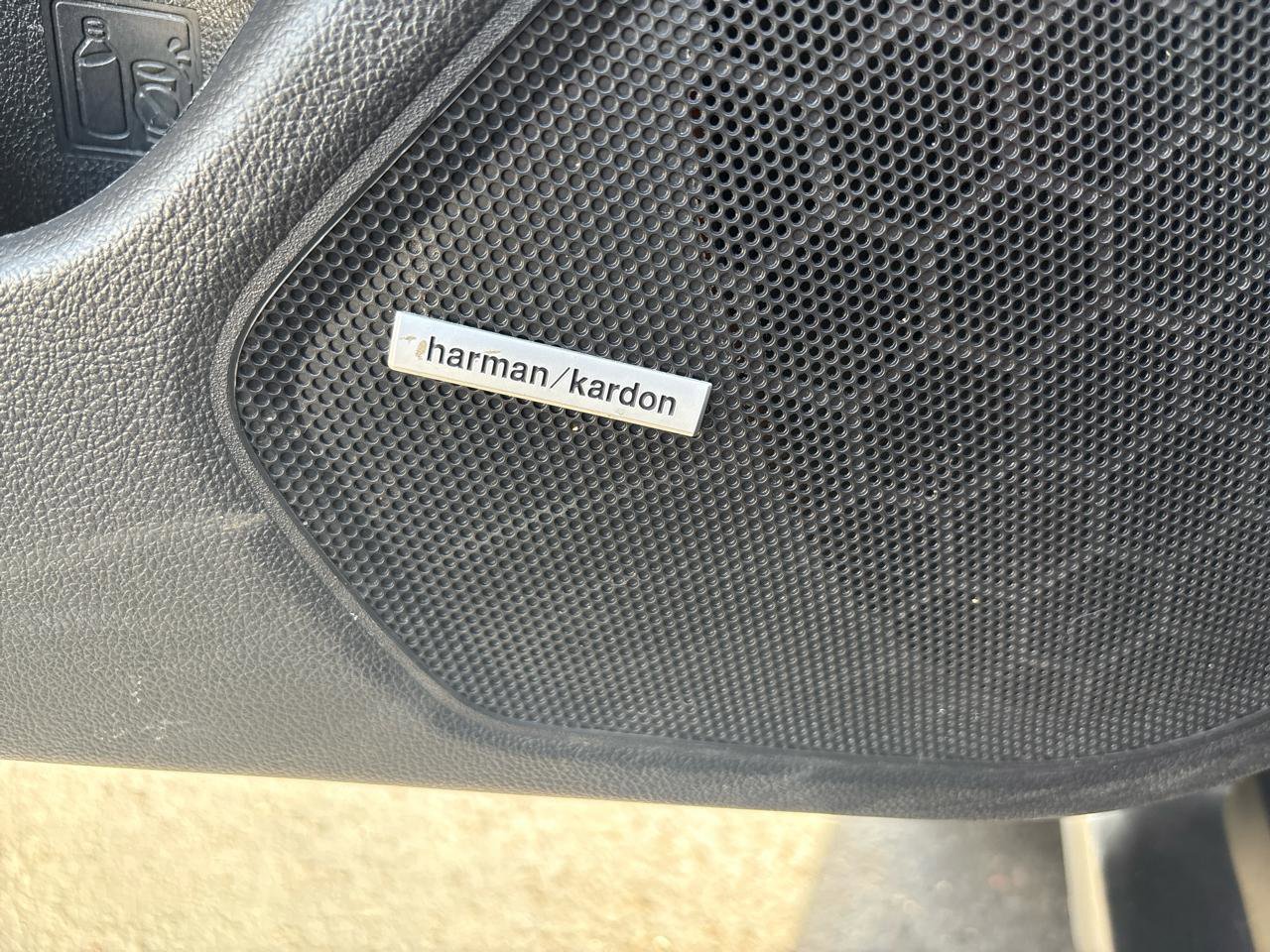 Used 2018 Subaru Outback 2.5i Limited image 19