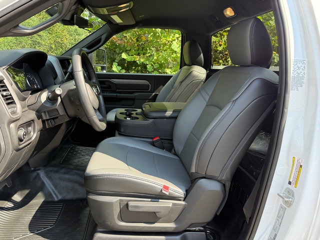 New 2026 RAM 3500 Tradesman image 14