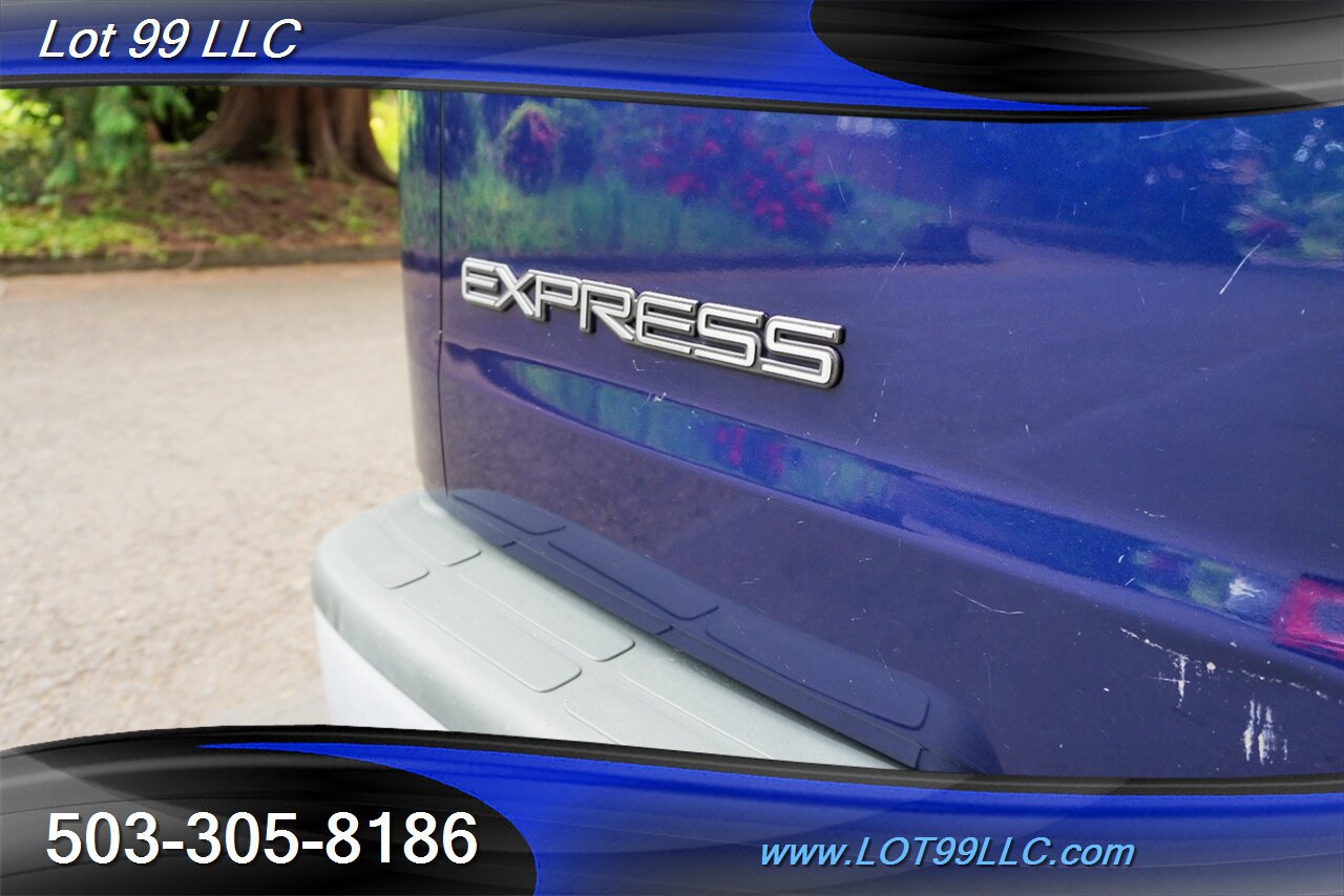 Used 2001 Chevrolet Express 3500 Extended Passenger w/ Convenience Pkg RWD image 29