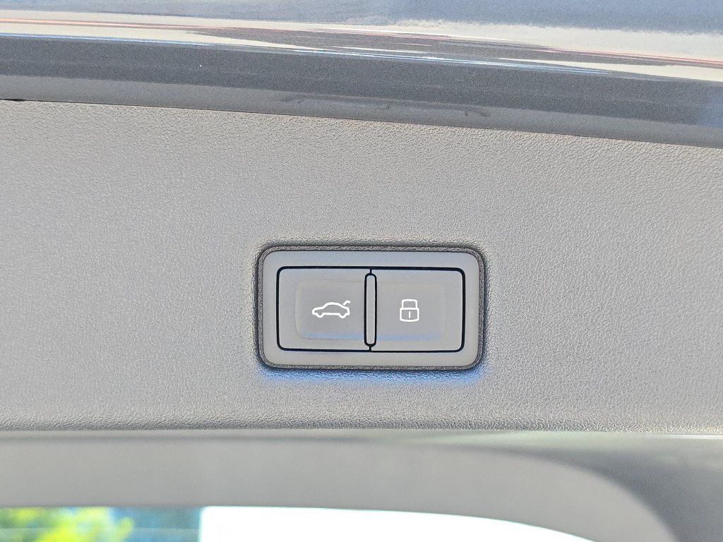 New 2026 Audi SQ5 Premium Plus AWD/4WD image 13