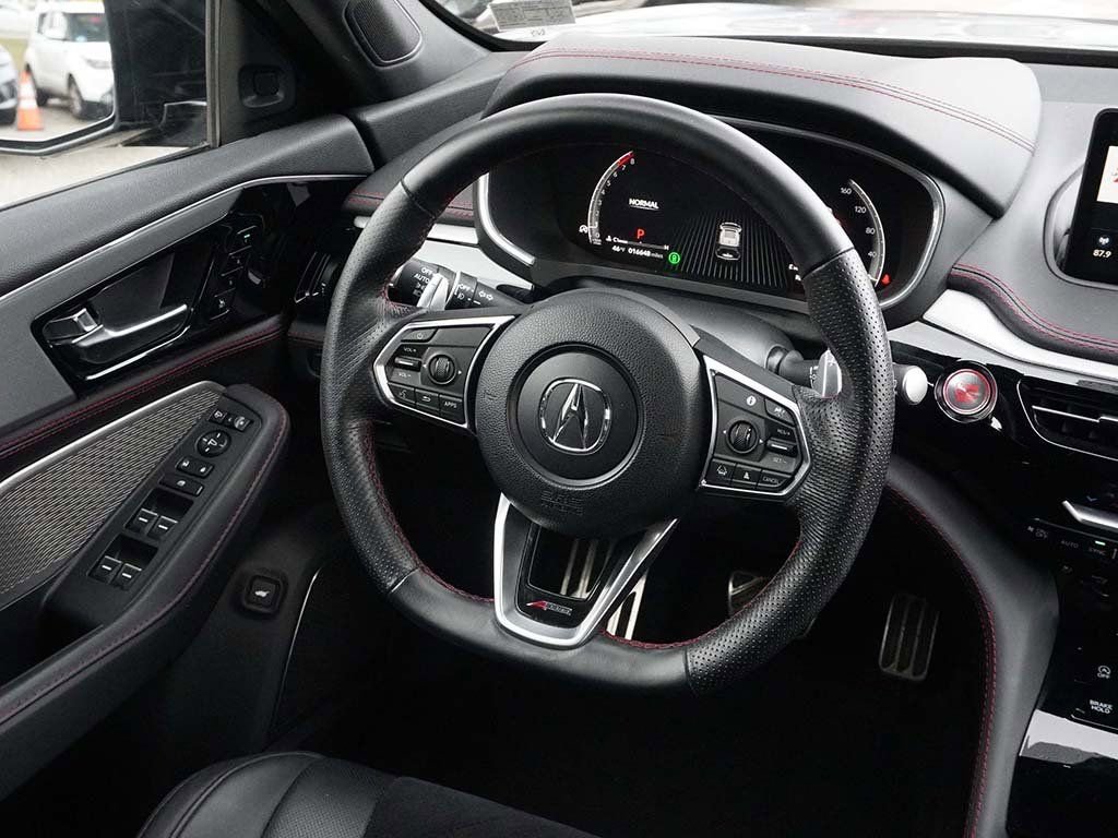 Used 2023 Acura MDX A-Spec image 25